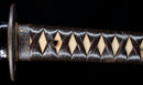 Katana Antica Giapponese con Tsuba in Ferro Sukashi Floreale, Lama Mumei Periodo Edo